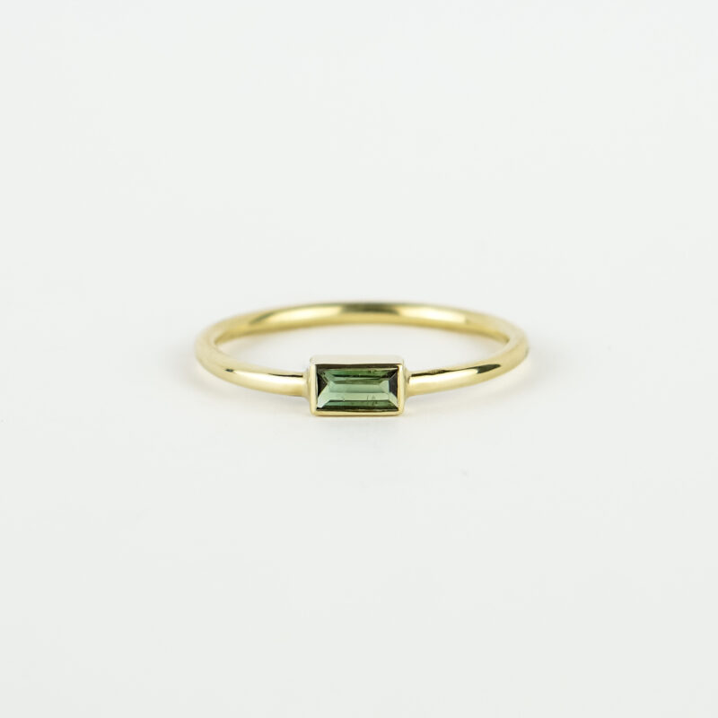 Ring Green Baguette