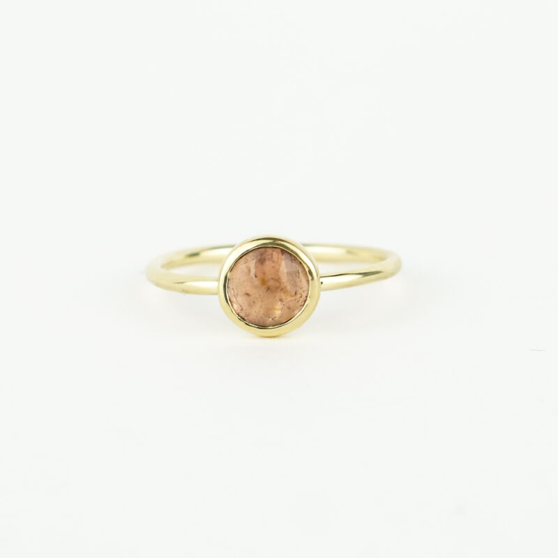 Ring rose-cut tourmaline