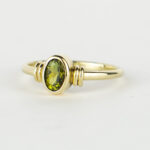 Gouden ring met ovale groene toermalijn - one of a kind - Afbeelding 2